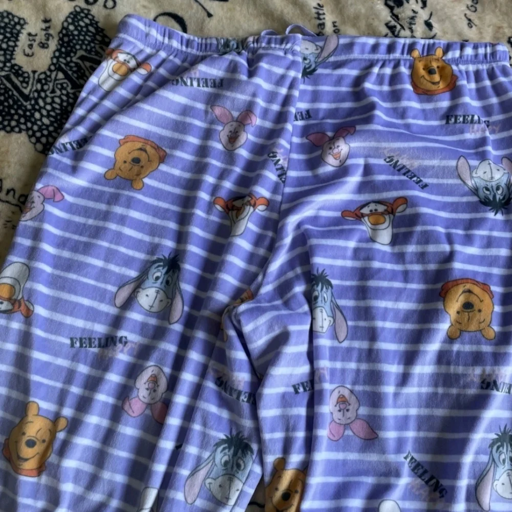 Disney Winnie The Pooh Size Large Purple Striped Pajama Pants Very Soft - Picture 9 of 11